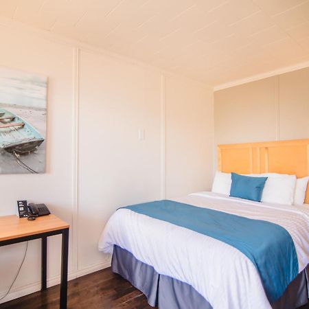 Hostellerie Baie Bleue Carleton-sur-Mer Eksteriør billede